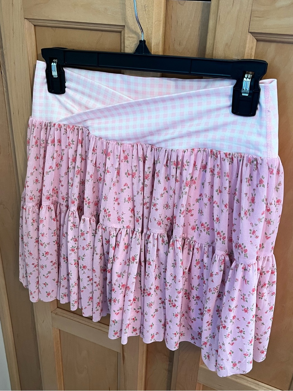 Blogilates, Pink Floral Tiered Athletic Skirt
